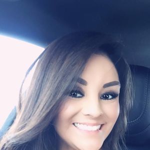 Meet your Posher, Vicky